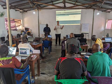 Eric teaching a session