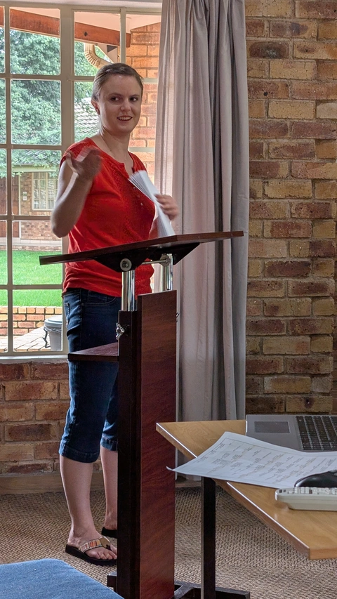 Emilee welcomes everyone to the workshop