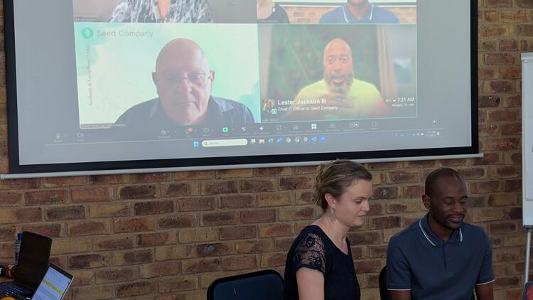 Emmanuel presents his site via Zoom to Seed Company staff